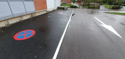 MeltMark Parkeringsförbud/ Stoppförbud kombinerad dia. 100 cm blå/röd